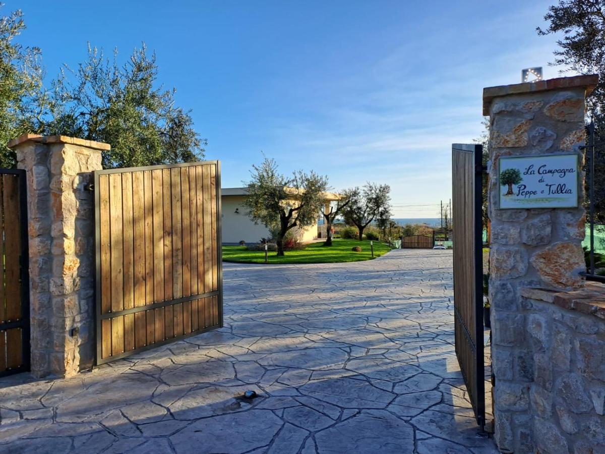 La Campagna Di Peppe E Tullia Bed & Breakfast Formia Luaran gambar